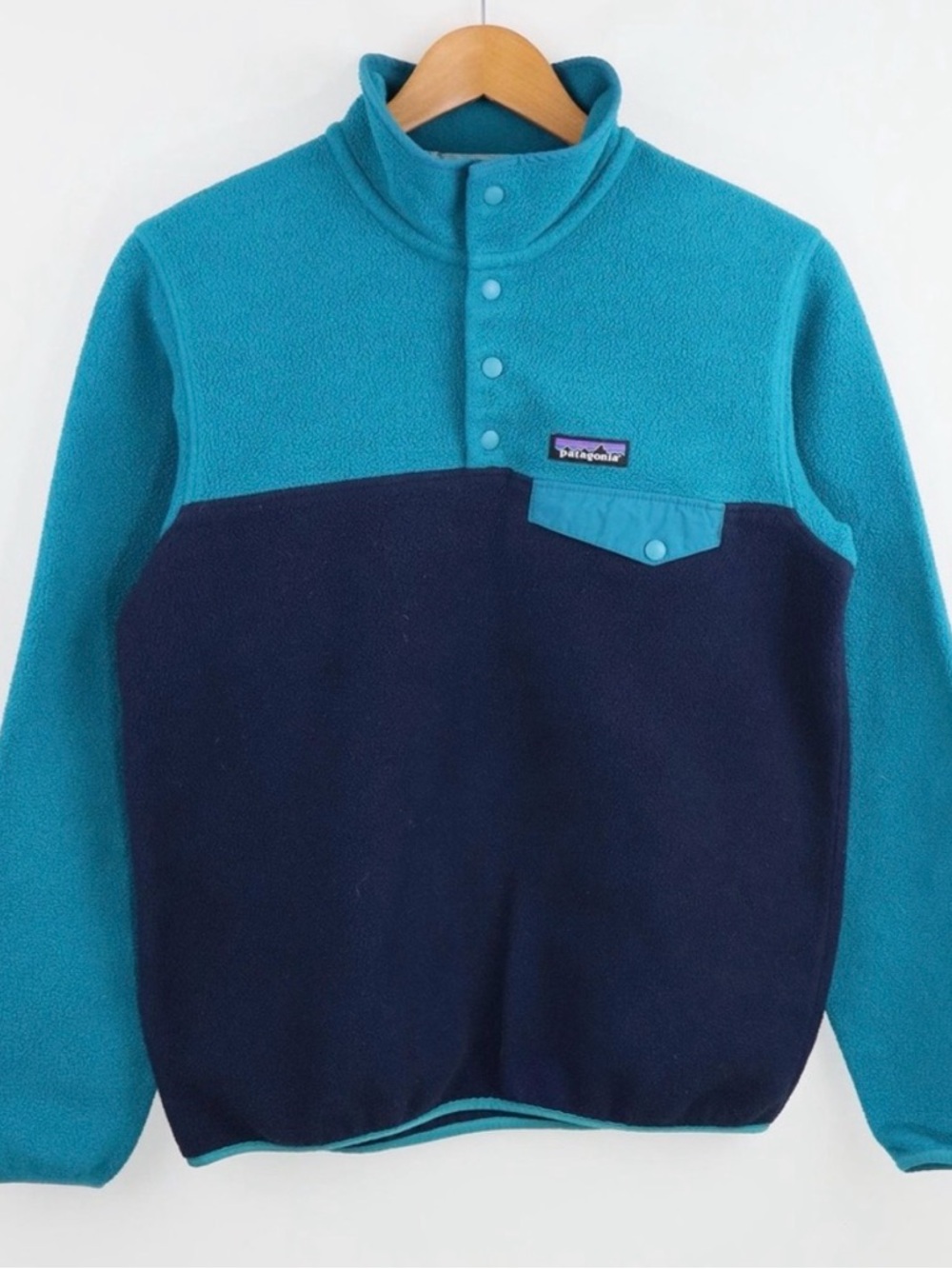 Patagonia Women’s Navy Snap-T Fleece Pullover